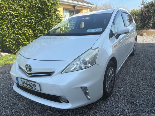 Toyota Prius Hatchback, Petrol Hybrid, 2014, White