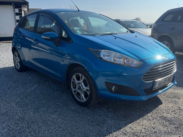 Ford Fiesta Hatchback, Diesel, 2014, Blue