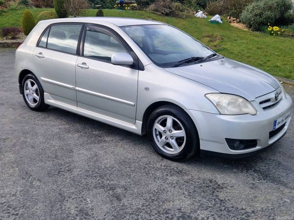 Toyota Corolla Hatchback, Diesel, 2004, Silver