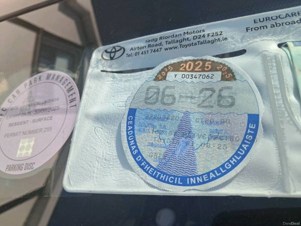 Toyota Yaris Cross Hatchback, Petrol Hybrid, 2022, Grey