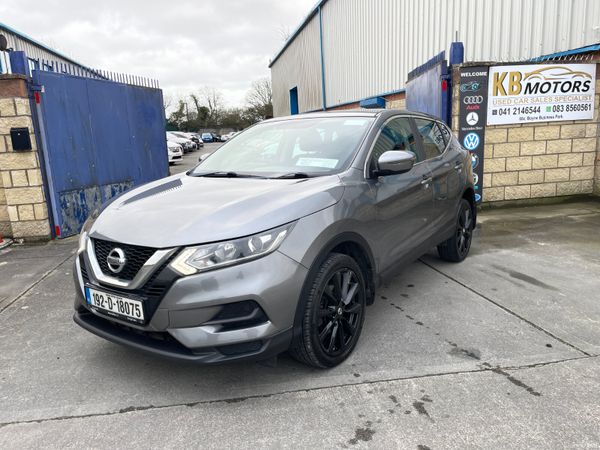 Nissan Qashqai MPV, Diesel, 2019, Grey
