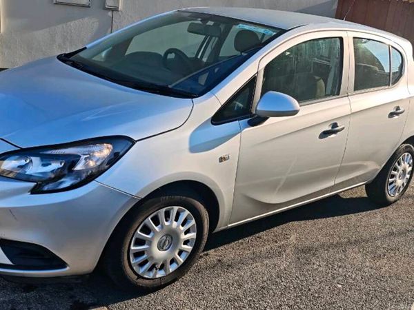 Opel Corsa Hatchback, Petrol, 2015, Silver