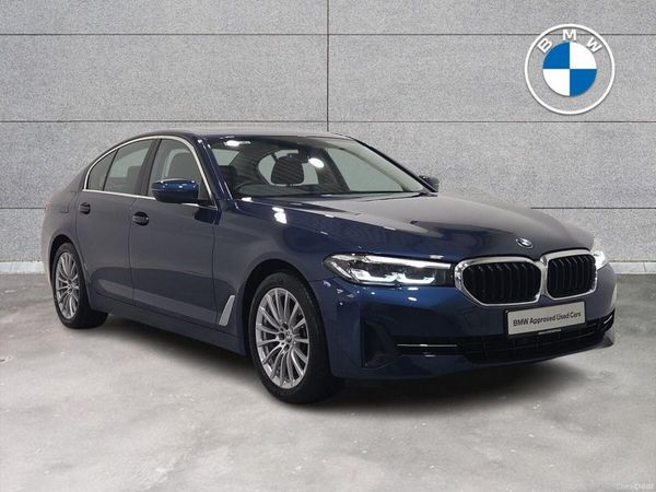 BMW 5-Series Saloon, Diesel Hybrid, 2022, Blue