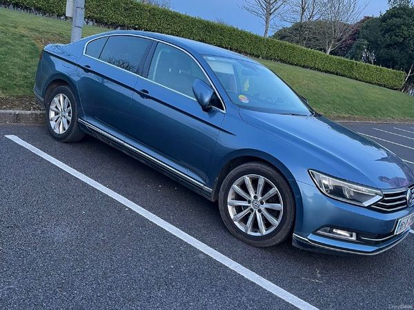 Volkswagen Passat Saloon, Diesel, 2016, Blue