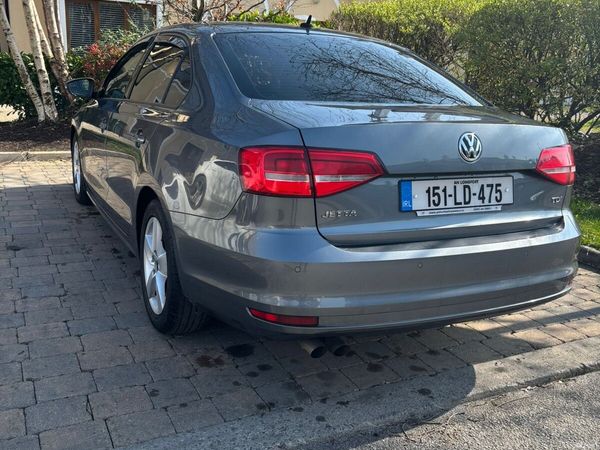 Volkswagen Jetta Saloon, Diesel, 2015, Grey