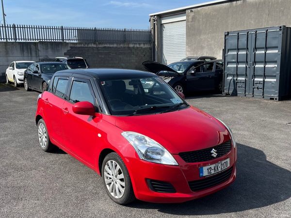 Suzuki Swift Hatchback, Petrol, 2012, Red