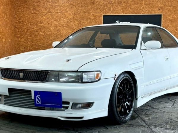 Toyota Chaser Saloon, Petrol, 1993, White