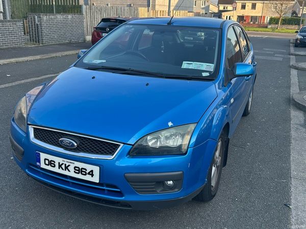 Ford Focus Hatchback, Petrol, 2006, Blue