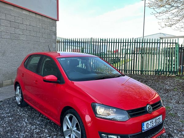 Volkswagen Polo Hatchback, Diesel, 2010, Red