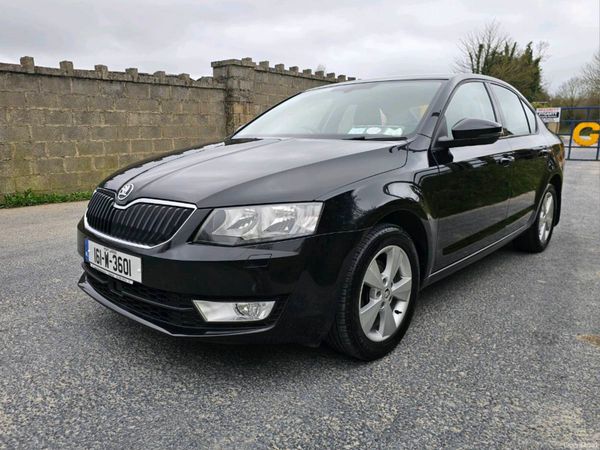 Skoda Octavia Hatchback, Diesel, 2016, Black