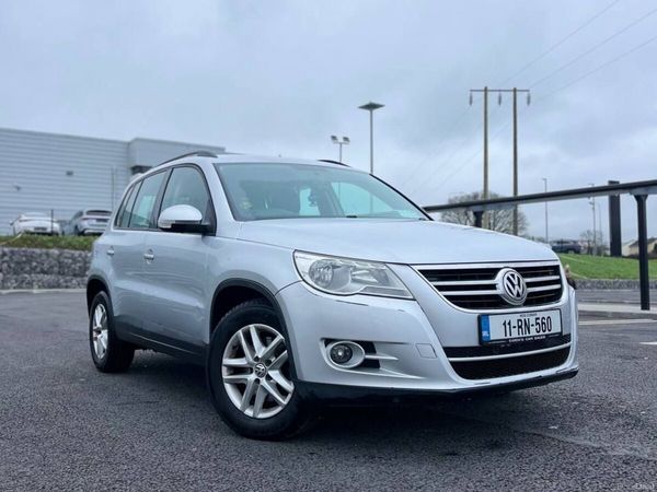 Volkswagen Tiguan SUV, Diesel, 2011, Silver