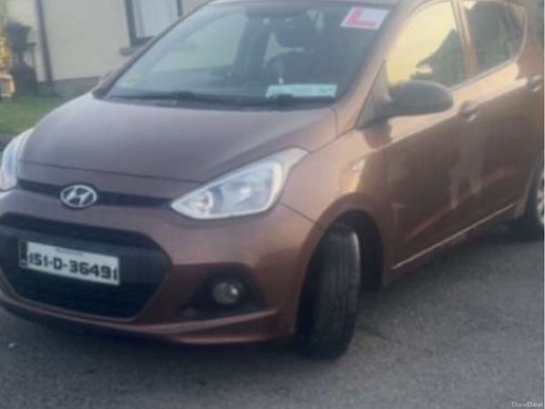Hyundai i10 Hatchback, Petrol, 2015, Bronze