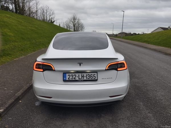 Tesla Model 3 Saloon, Electric, 2023, White