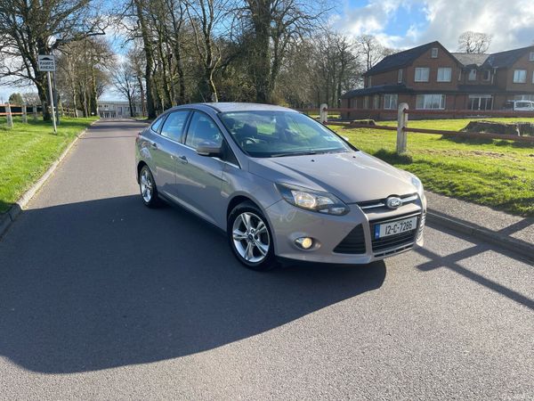Ford Focus Saloon, Diesel, 2012, Grey
