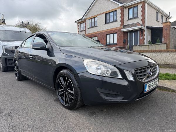 Volvo S60 Saloon, Diesel, 2013, Grey