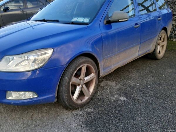 Skoda Octavia Estate, Diesel, 2009, Blue