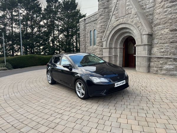 SEAT Leon Hatchback, Petrol, 2013, Black