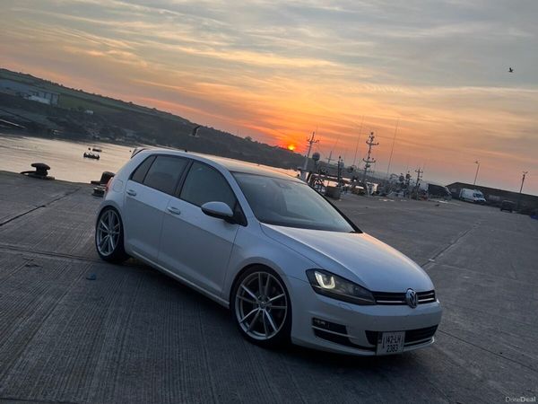 Volkswagen Golf Hatchback, Petrol, 2014, White