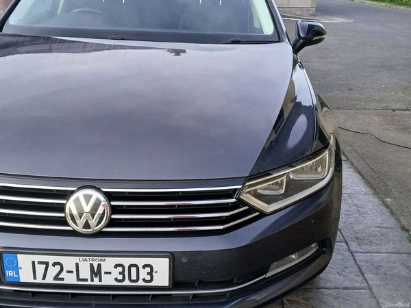 Volkswagen Passat Saloon, Diesel, 2017, Grey