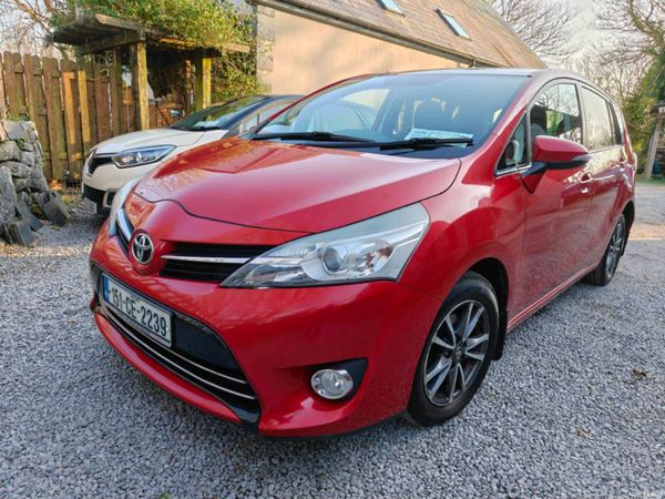 Toyota Verso MPV, Diesel, 2015, Red