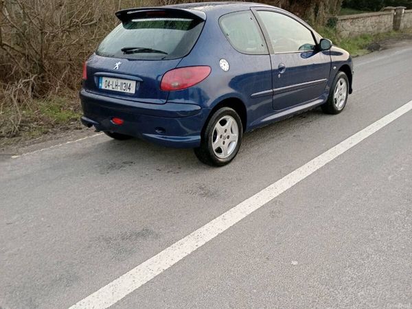 Peugeot 206 Hatchback, Petrol, 2004, Blue