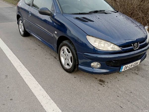 Peugeot 206 Hatchback, Petrol, 2004, Blue