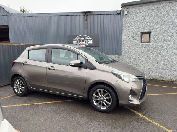 Toyota Yaris Hatchback, Diesel, 2016, Grey