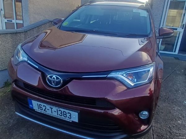 Toyota RAV4 SUV, Diesel, 2016, Red