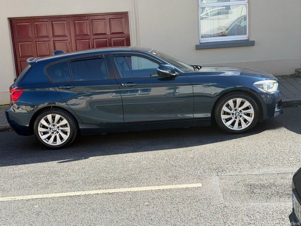 BMW 1-Series Hatchback, Petrol, 2012, Blue