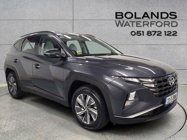 Hyundai Tucson SUV, Petrol Hybrid, 2022, Blue