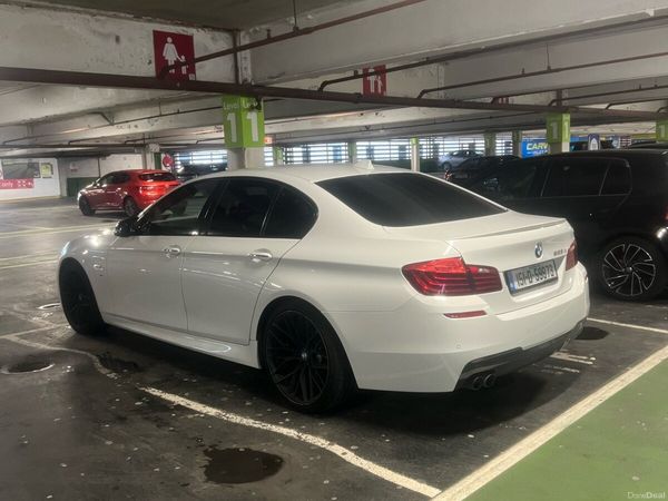BMW 5-Series Saloon, Diesel, 2015, White