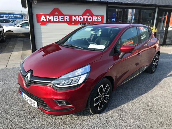 Renault Clio Hatchback, Petrol, 2018, Red
