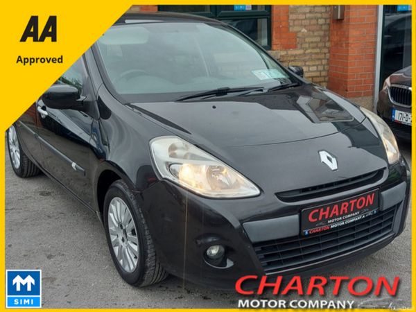 Renault Clio Hatchback, Petrol, 2011, Black