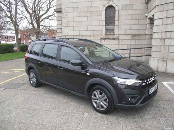 Dacia Jogger MPV, Petrol, 2023, Black