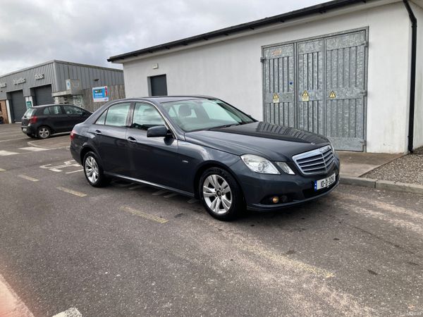 Mercedes-Benz E-Class Saloon, Diesel, 2010, Grey