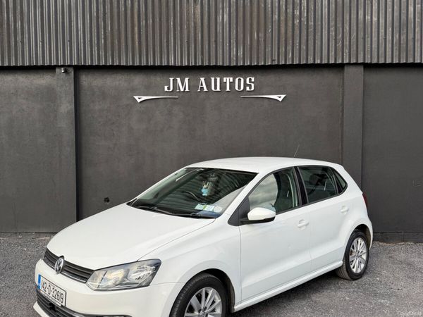 Volkswagen Polo Hatchback, Petrol, 2014, White