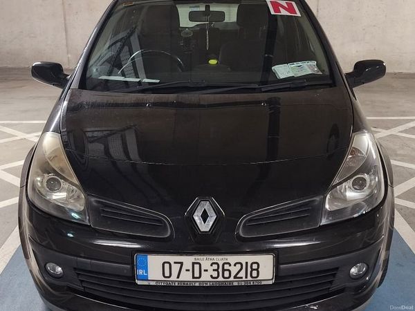 Renault Clio Hatchback, Petrol, 2007, Black