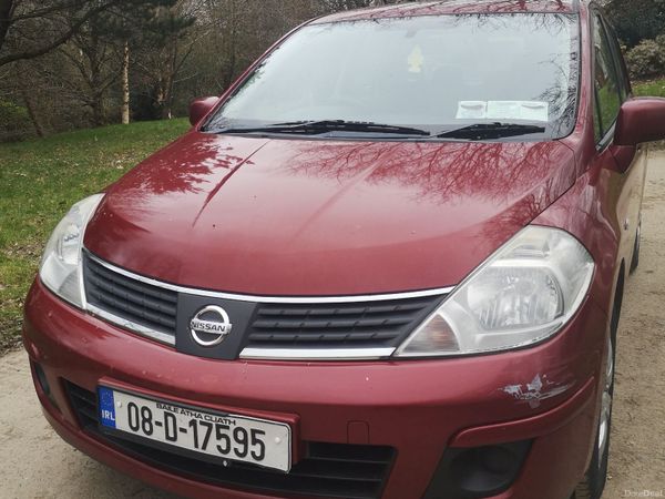 Nissan Tiida Saloon, Diesel, 2008, Red