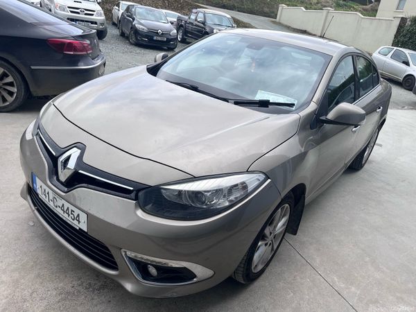 Renault Fluence Saloon, Diesel, 2014, Gold