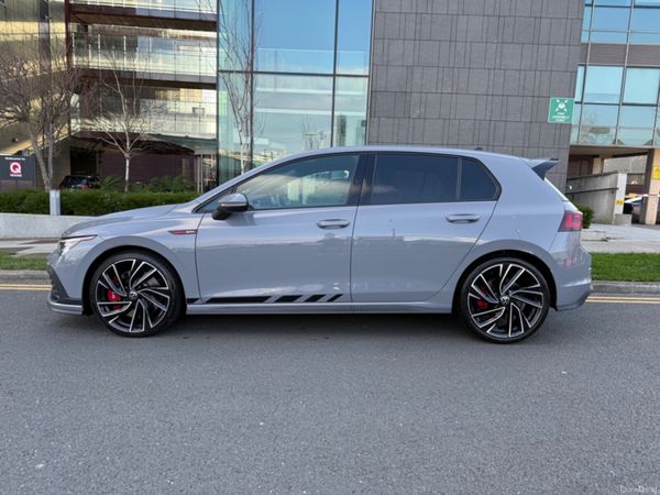 Volkswagen Golf Hatchback, Petrol, 2022, Grey