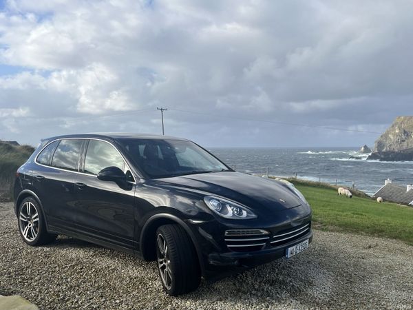 Porsche Cayenne SUV, Diesel, 2014, Black