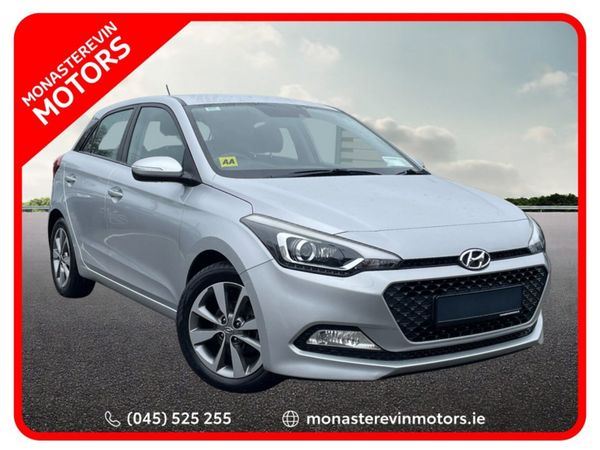 Hyundai i20 Hatchback, Petrol, 2017, Grey