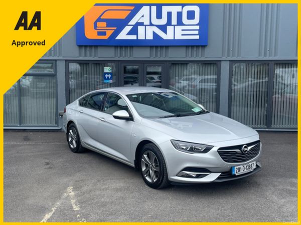 Opel Insignia Hatchback, Petrol, 2020, Grey