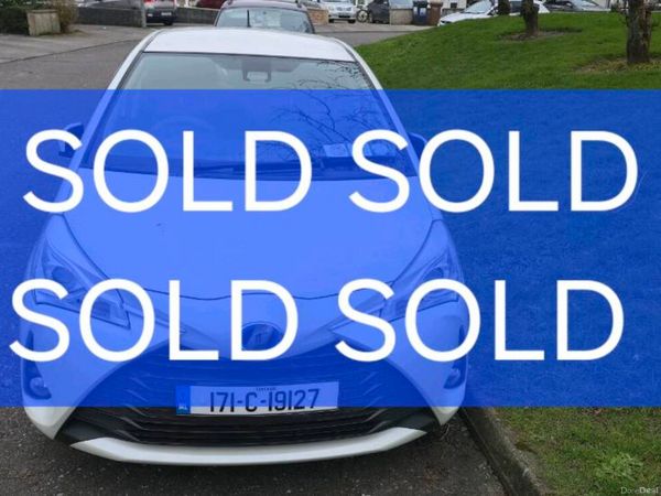 Toyota Vitz Hatchback, Petrol Hybrid, 2017, White