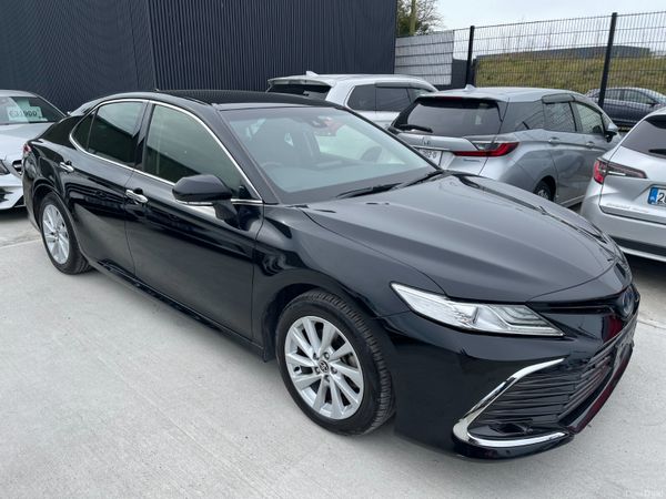 Toyota Camry Saloon, Petrol Hybrid, 2021, Black
