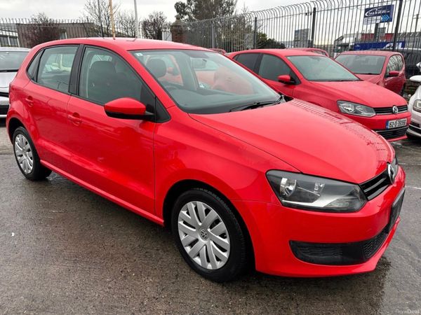 Volkswagen Polo Hatchback, Petrol, 2013, Red