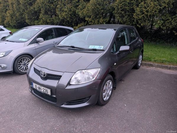 Toyota Auris Hatchback, Petrol, 2010, Grey