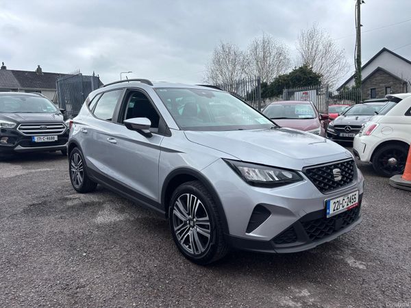SEAT Arona SUV, Petrol, 2022, Grey