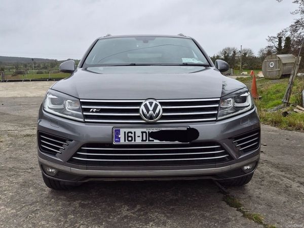 Volkswagen Touareg SUV, Diesel, 2016, Grey