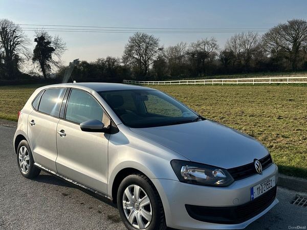 Volkswagen Polo Hatchback, Petrol, 2011, Silver